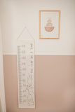 Canvas Growth Chart - cream and black